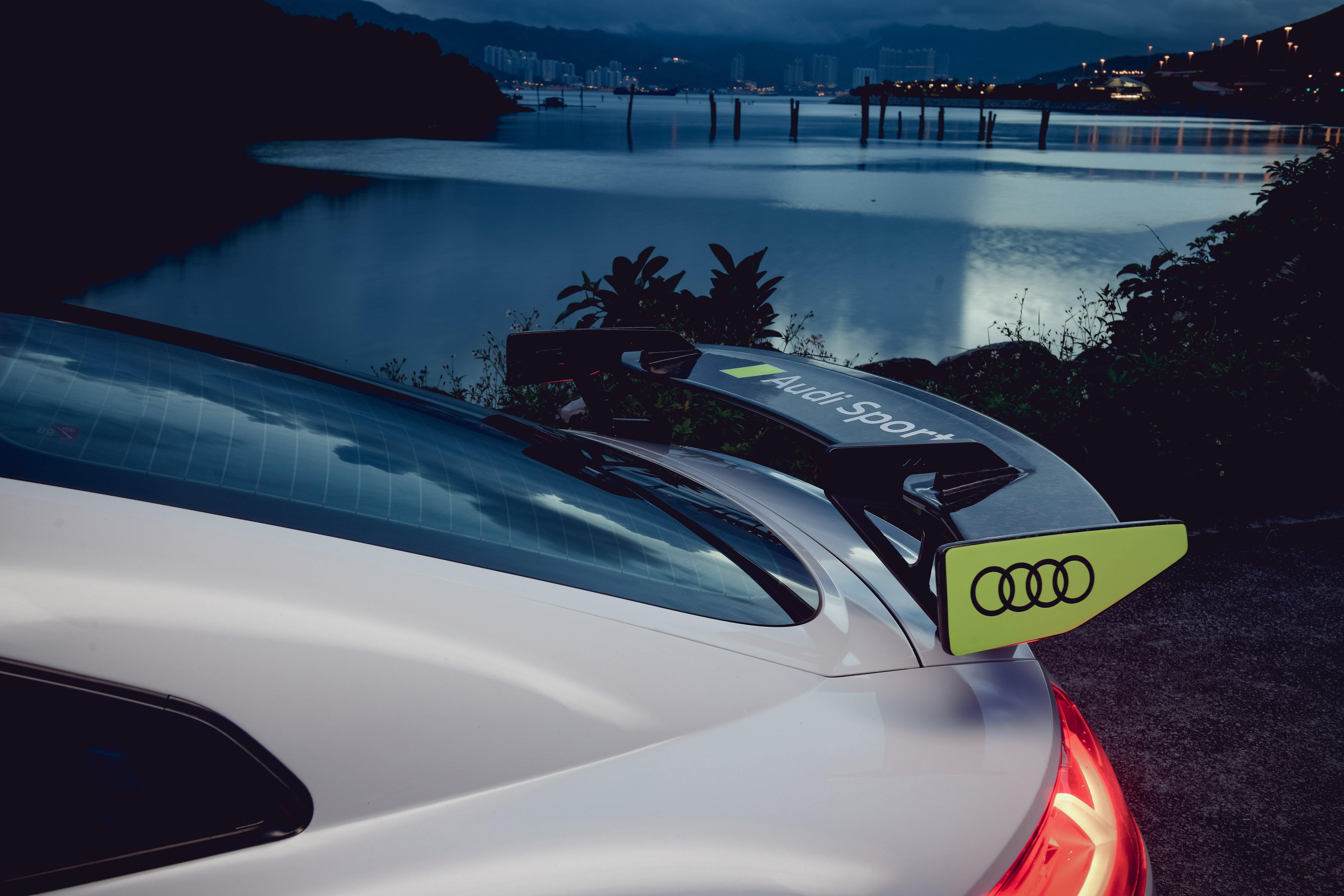 AUDI TTRS 8S CARBON PERFORMANCE REAR SPOILER – DARK MATTER CARBON